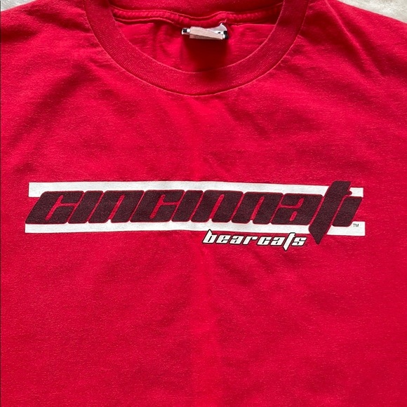 Cincinnati Bearcats Sports T-Shirt - Picture 4 of 7